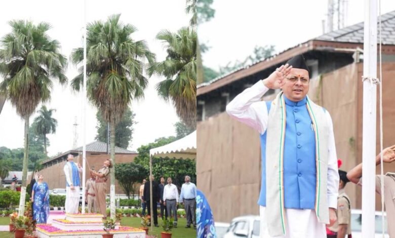 80th-independence-day-cm-dhami-hoists-flag-at-his-residence-780x470